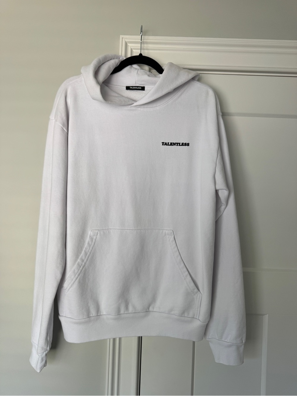 TALENTLESS White Minimal Logo Hoodie